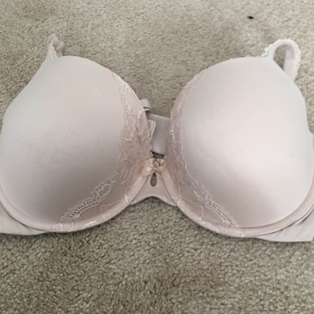 Victoria Secret 38D Body By Victoria Perfect Shape